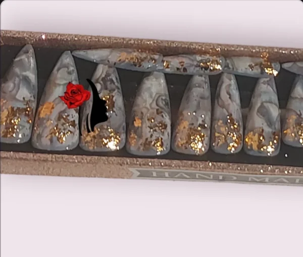 Mrs-Blackrose HM008 Press On Nails – Elegant & Reusable